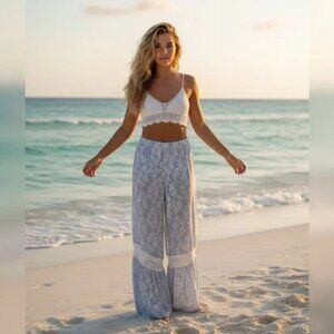 NWT $70 boho resort bell bottoms by OCEAN DRIVE